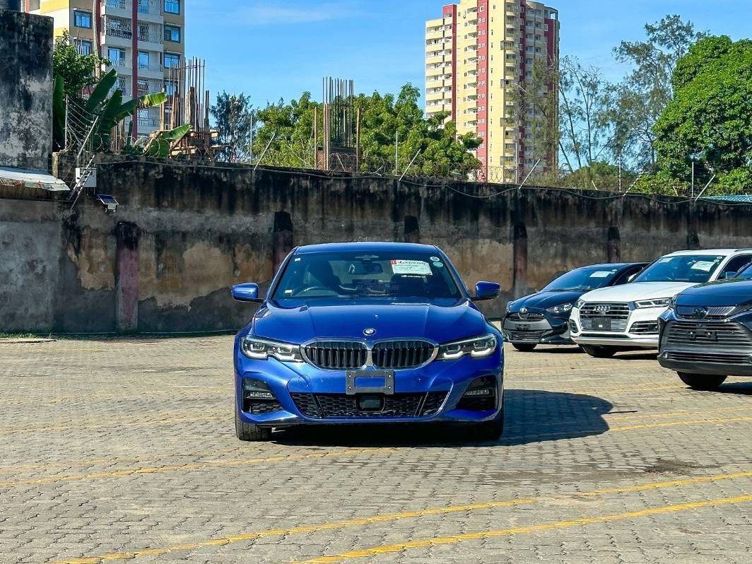 2019 BMW 320i