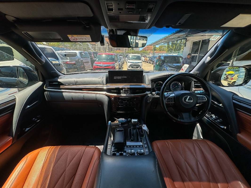 2019 Lexus LX570