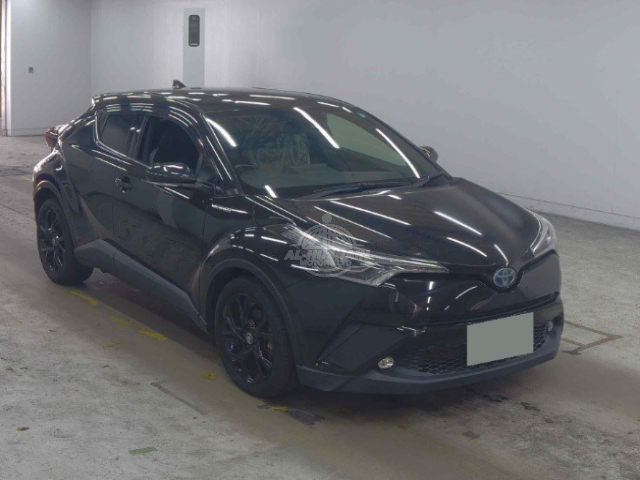 2019 Toyota C-Hr in black, photo 1 of 3, for sale in Kenya (Ref T19-89112)