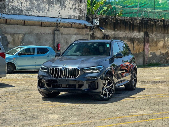 2019 BMW X5 in grey, photo 1 of 13, for sale in Kenya (Ref B19-95779)