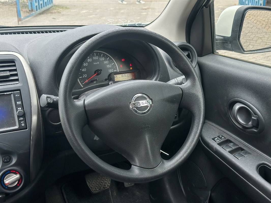 2019 Nissan March