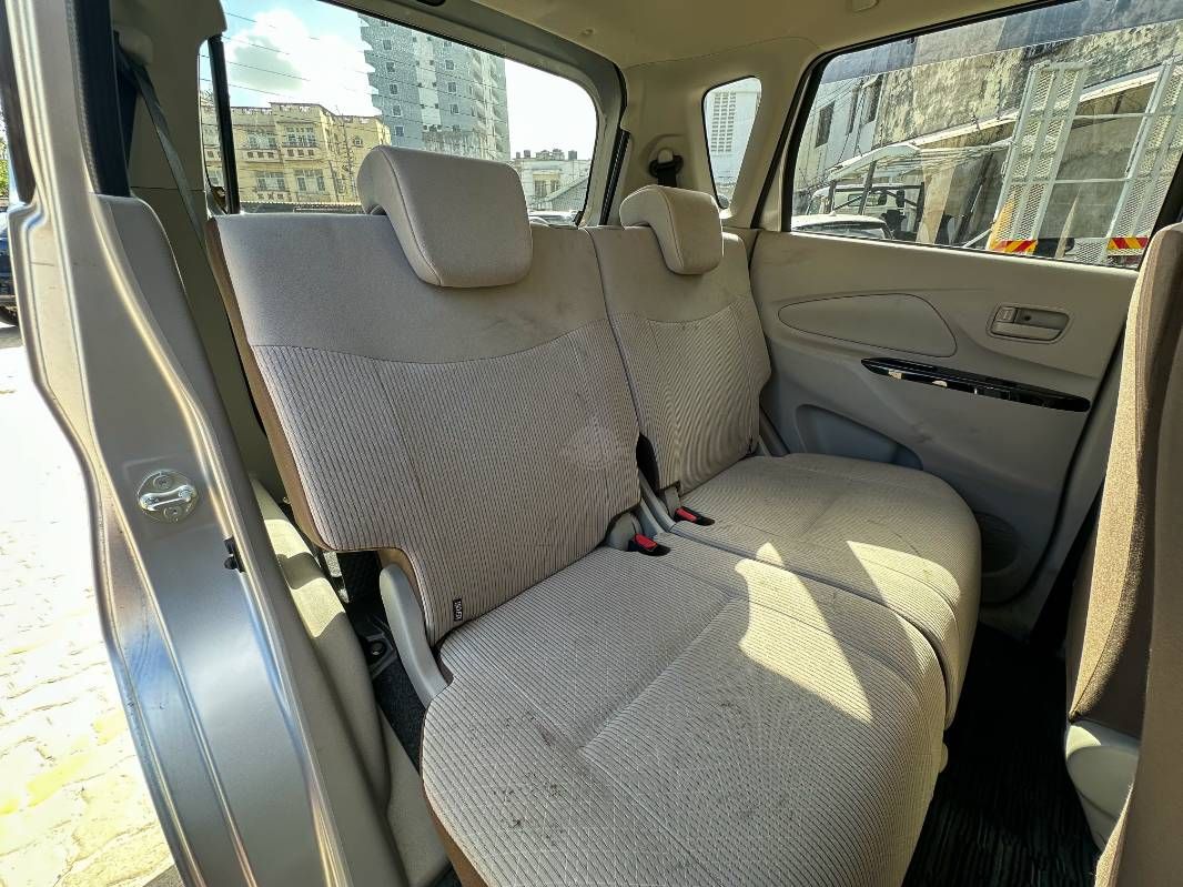2019 Nissan Dayz in silver, photo 12 of 12, for sale in Kenya (Ref N19-47041)