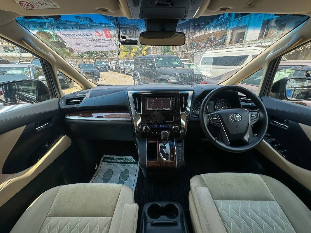 2019 Toyota Alphard