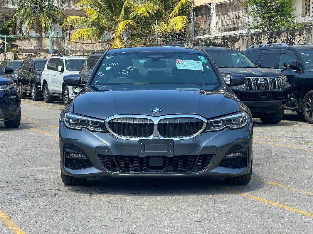 2019 BMW 320i
