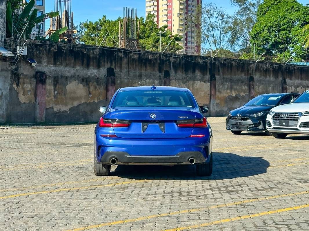 2019 BMW 320i