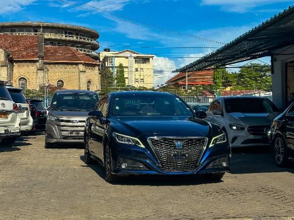 2019 Toyota Crown