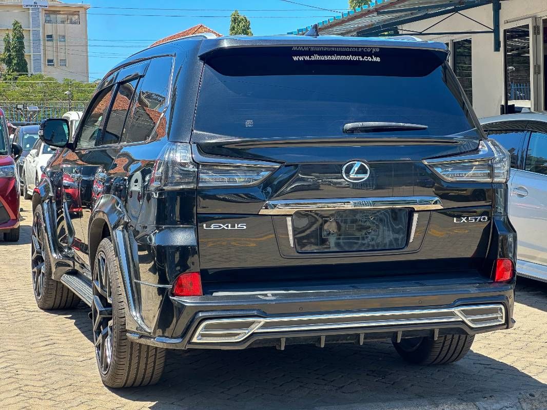 2019 Lexus LX570