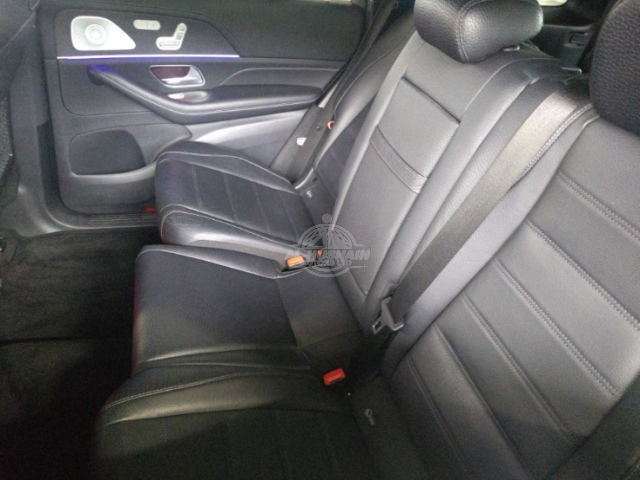2020 Mercedes-Benz GLS400D in pearl, photo 2 of 4, for sale in Kenya (Ref M20-41314)
