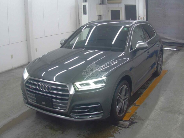 2019 Audi SQ5 in grey, photo 1 of 4, for sale in Kenya (Ref A19-81636)
