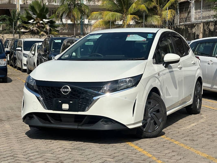 2021 Nissan Note in white, photo 1 of 13, for sale in Kenya (Ref N21-47634)