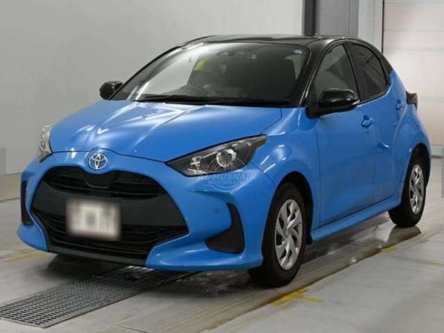 2021 Toyota Yaris in blue, photo 1 of 4, for sale in Kenya (Ref T21-42251)