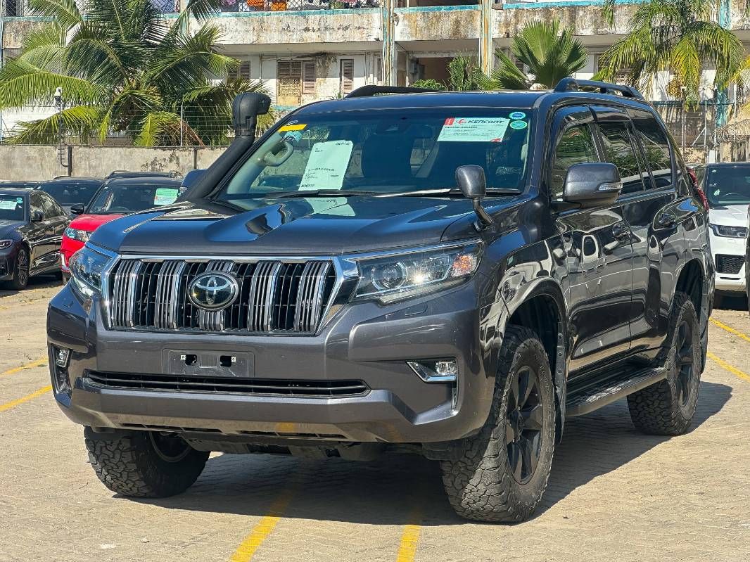 2020 Toyota Prado