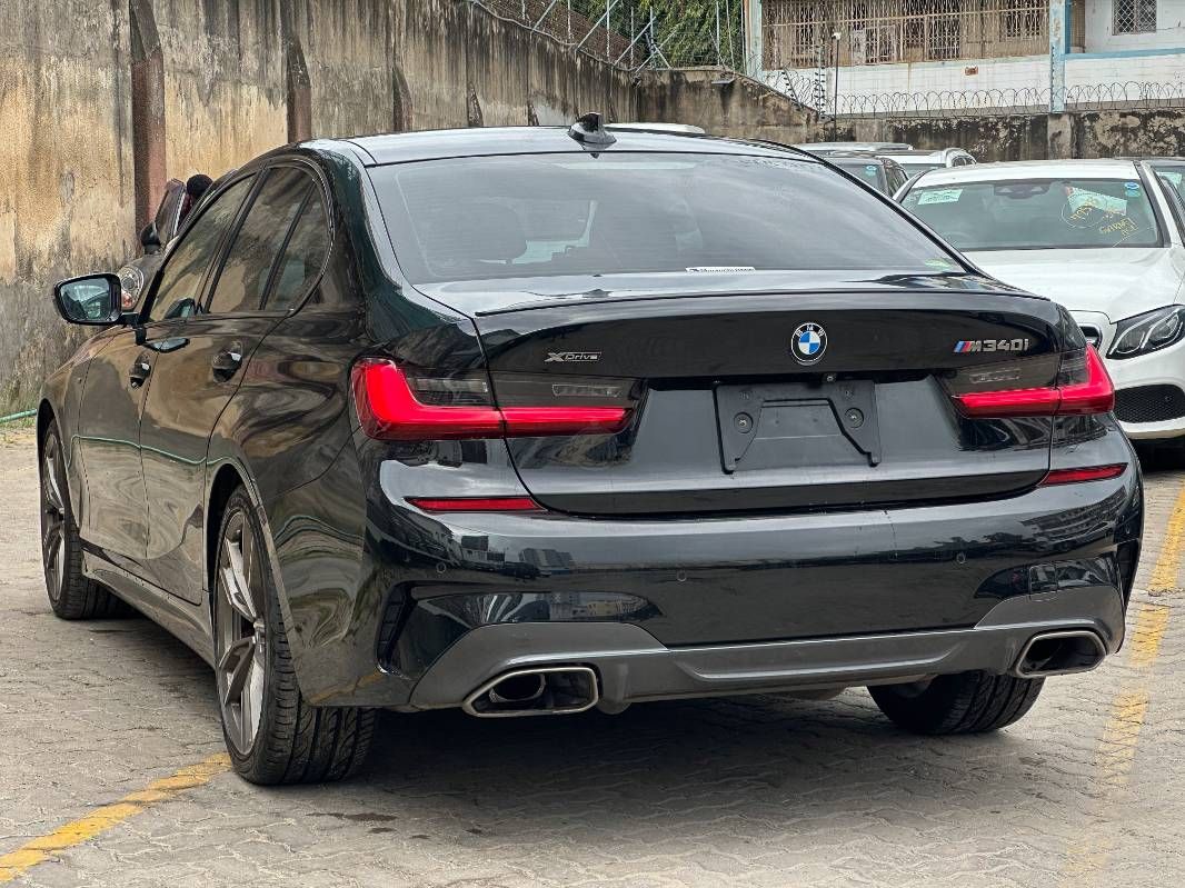 2019 BMW M340i