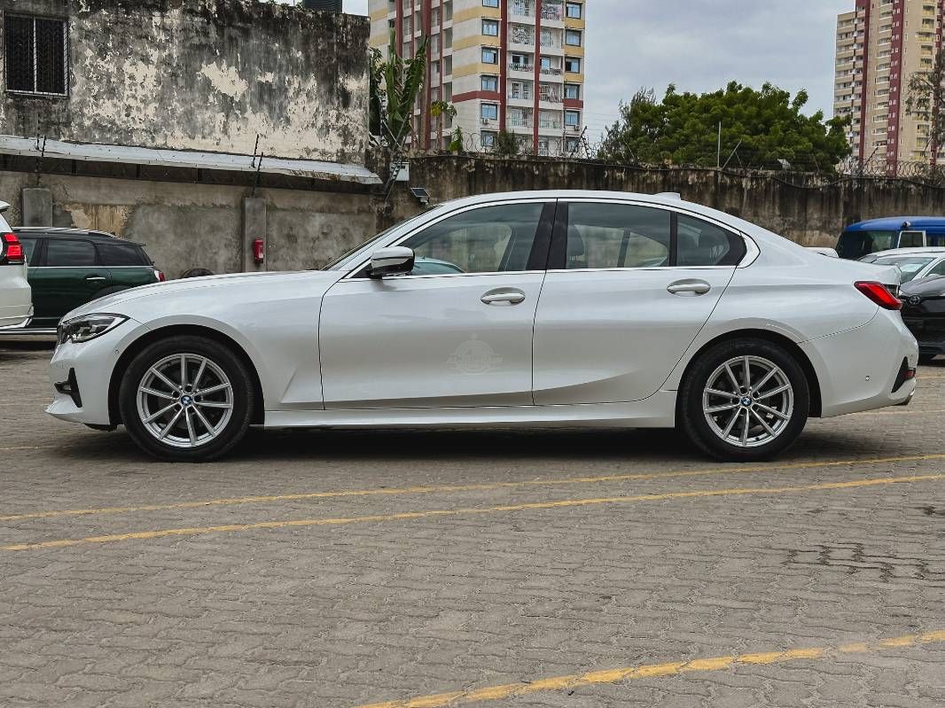 2019 BMW 320i