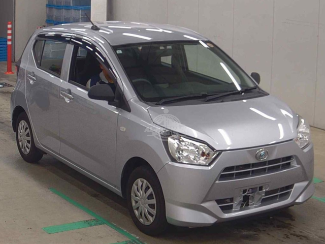 2019 Daihatsu Mira in silver, photo 1 of 3, for sale in Kenya (Ref D19-31488)