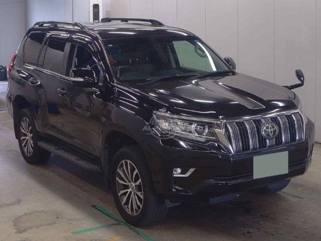 2019 Toyota Prado in black, photo 1 of 3, for sale in Kenya (Ref T19-37821)