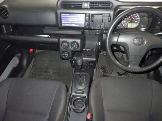 2020 Toyota Probox in silver, photo 2 of 3, for sale in Kenya (Ref T20-46256)