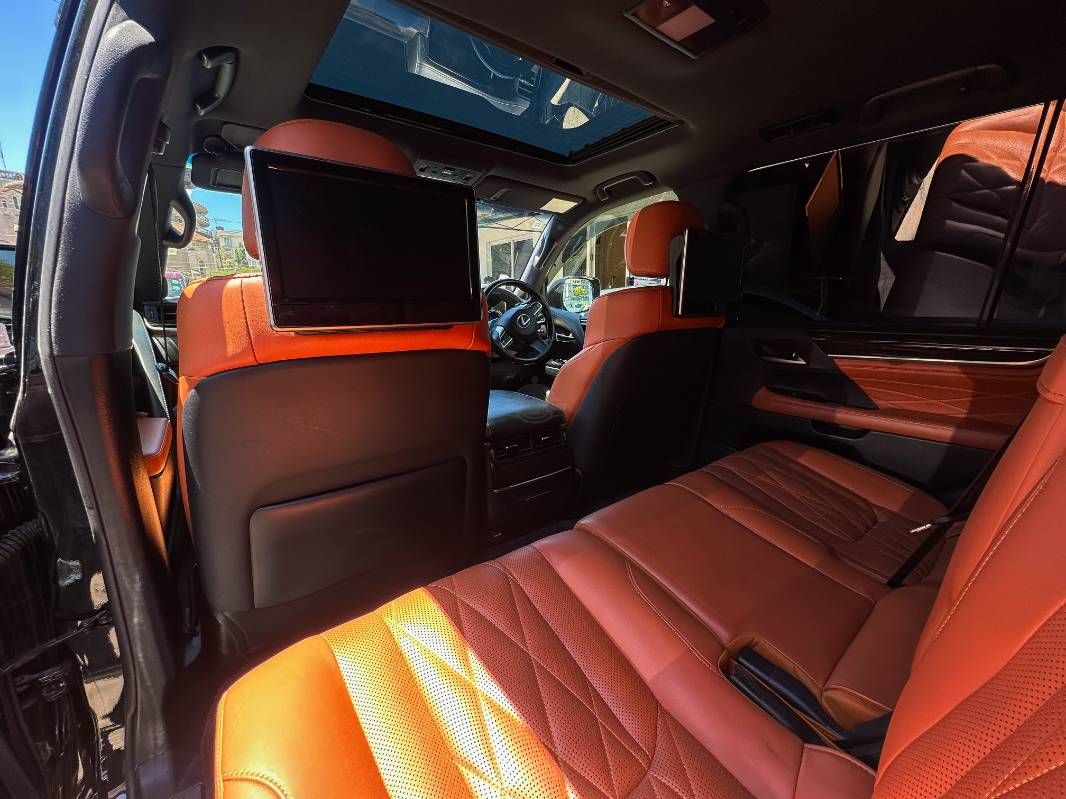 2019 Lexus LX570