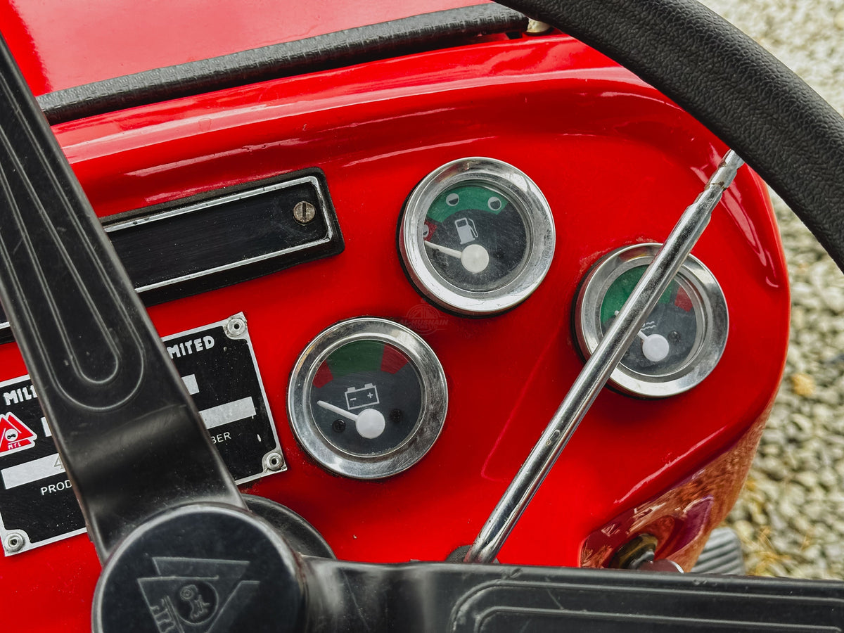 2024 Massey Ferguson MF-385 in red, photo 6 of 8, for sale in Kenya (Ref M24-90124)