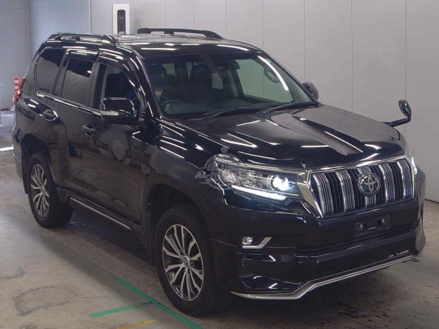 2019 Toyota Prado in black, photo 1 of 3, for sale in Kenya (Ref T19-03379)