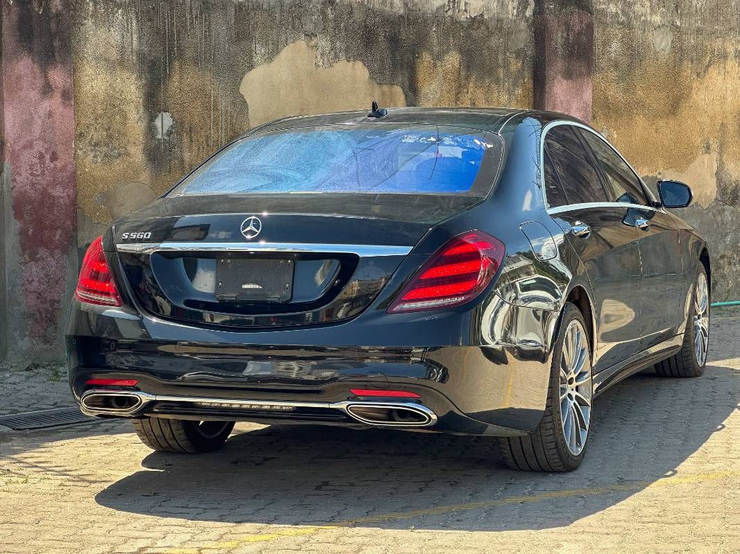 2020 Mercedes-Benz S560 in black, photo 6 of 12, for sale in Kenya (Ref M20-17510)