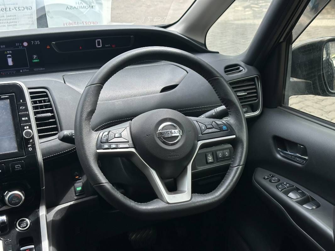2019 Nissan Serena