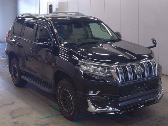 2019 Toyota Prado in black, photo 1 of 3, for sale in Kenya (Ref T19-02077)