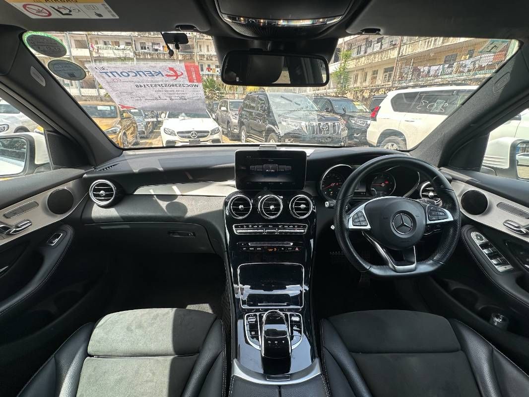 2019 Mercedes-Benz GLC220, photo 7