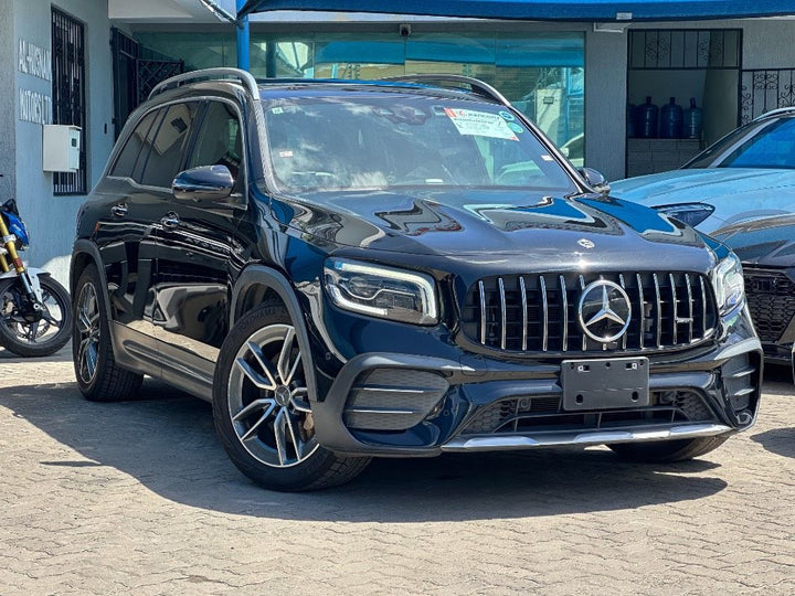 2021 Mercedes-Benz GLB35 in black, photo 1 of 12, for sale in Kenya (Ref M21-57304)