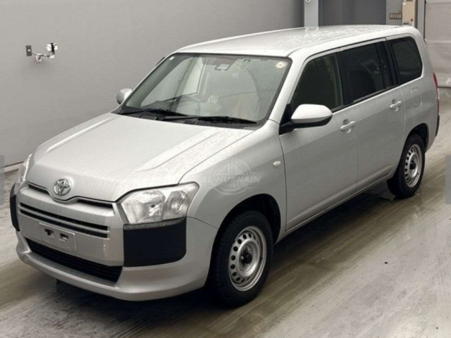 2020 Toyota Probox in silver, photo 1 of 2, for sale in Kenya (Ref T20-82263)