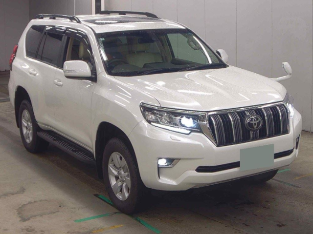 2021 Toyota Prado in pearl, photo 1 of 3, for sale in Kenya (Ref T21-59277)