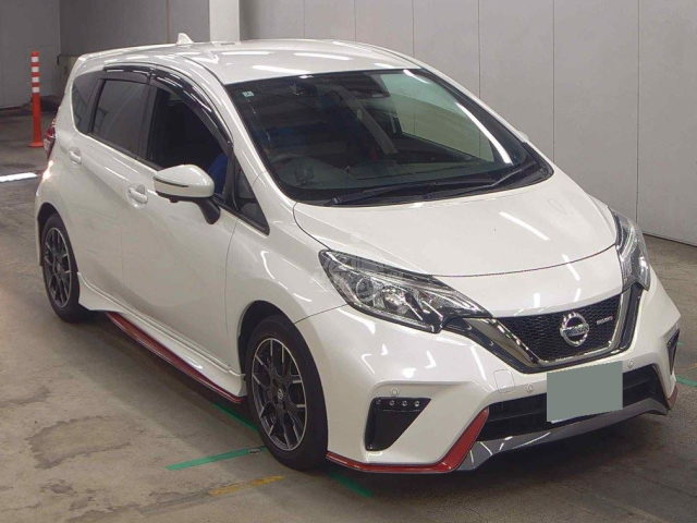 2019 Nissan Note in pearl, photo 1 of 3, for sale in Kenya (Ref N19-41831)