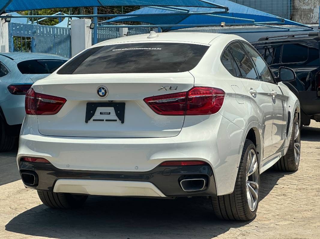2019 BMW X6 in white, photo 6 of 13, for sale in Kenya (Ref B19-56574)